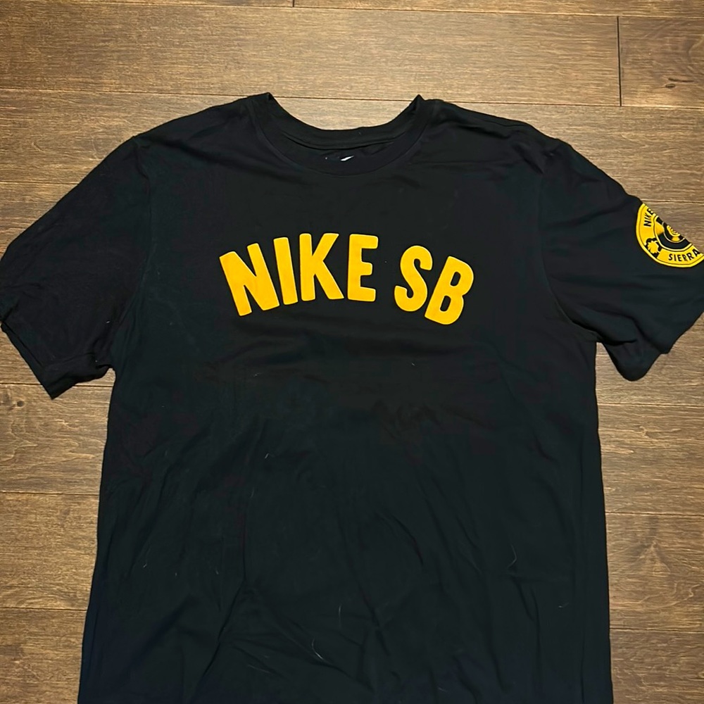 Nike | SB Dry-Fit | Skate Tee